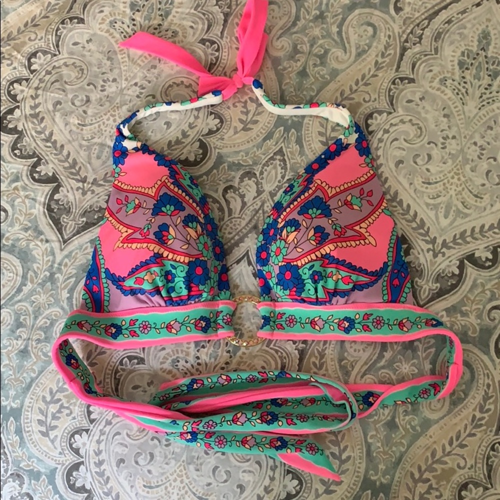 Victoria’s Secret Bikini Top